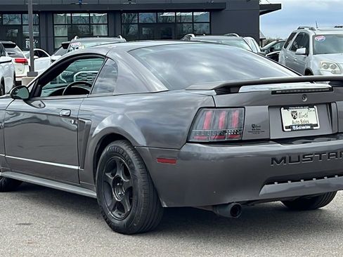 Used 2004 Ford Mustang Coupe image 6