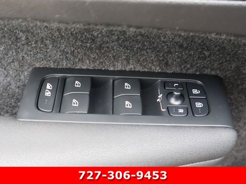 Used 2023 Volvo C40 P8 Recharge Ultimate image 16