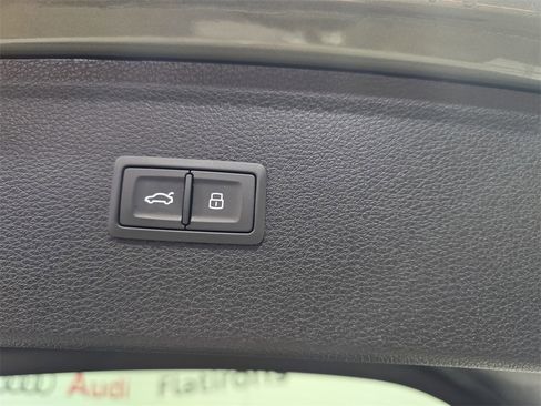 Used 2023 Audi Q5 2.0T Premium Plus w/ Premium Plus Package image 16