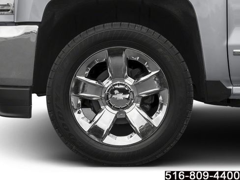 Used 2018 Chevrolet Silverado 1500 LTZ Z71 w/ LTZ Plus Package AWD/4WD image 15