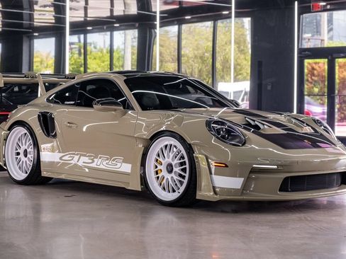 Used 2024 Porsche 911 GT3 RS RWD image 2