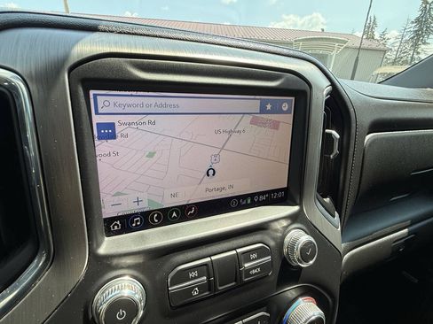 Used 2020 GMC Sierra 2500 Denali w/ Denali Ultimate Package AWD/4WD image 22
