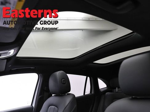 Used 2023 Mercedes-Benz GLA 250 4MATIC w/ Premium Package image 37