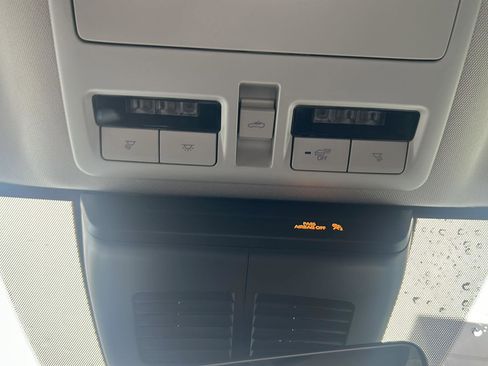 Used 2025 MAZDA CX-50 AWD 2.5 Hybrid w/ Weather Package image 16