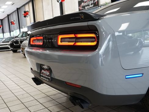 Used 2022 Dodge Challenger R/T Scat Pack RWD image 21