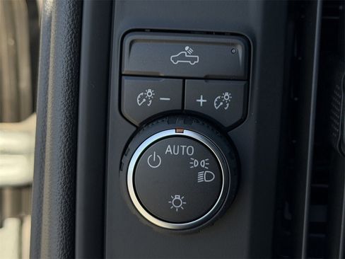 New 2026 Chevrolet Silverado 2500 Custom image 19