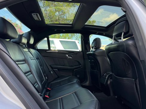 Used 2010 Mercedes-Benz E 63 AMG Sedan image 28