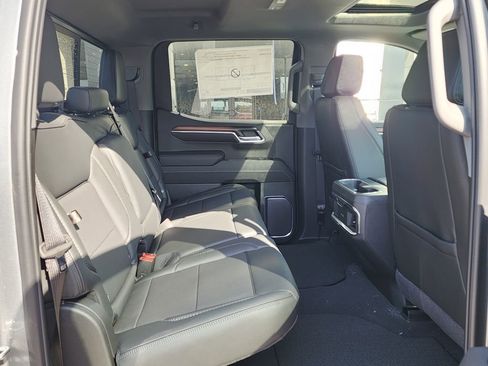 New 2026 GMC Sierra 1500 Denali w/ Denali Reserve Package image 44