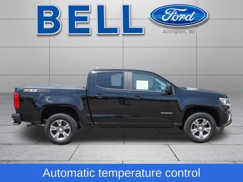 Used 2020 Chevrolet Colorado Z71 AWD/4WD image 2