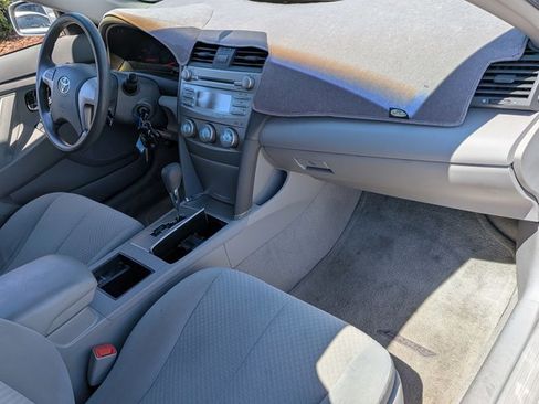 Used 2007 Toyota Camry LE FWD image 18