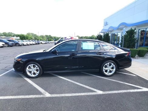 Certified 2023 Honda Accord LX image 7