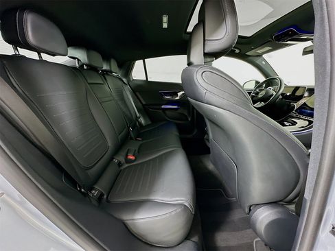 Certified 2025 Mercedes-Benz GLC 300 4MATIC image 30