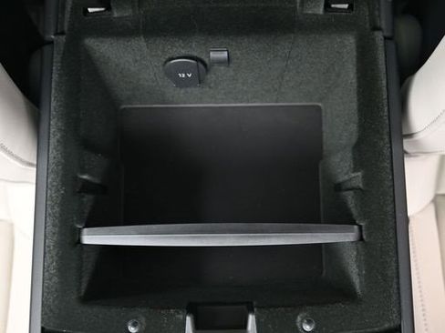 Certified 2026 Porsche Panamera 4 image 25