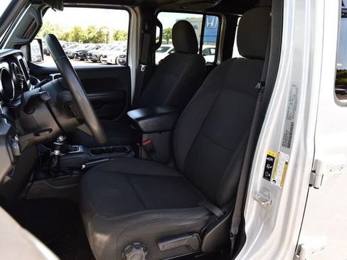 Used 2023 Jeep Wrangler Unlimited Sport AWD/4WD image 20
