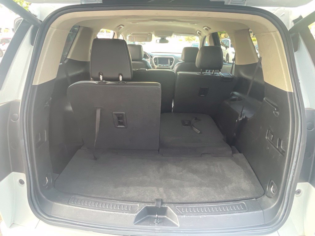 Used 2023 GMC Acadia Denali FWD image 25