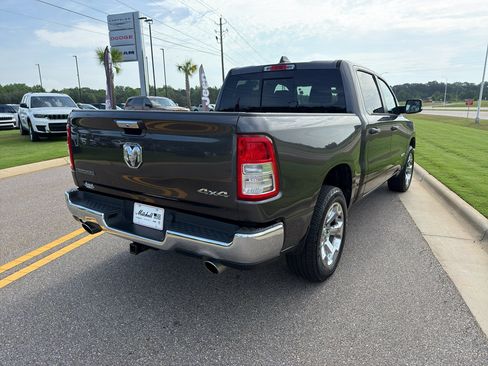 Used 2019 RAM 1500 Big Horn AWD/4WD image 4