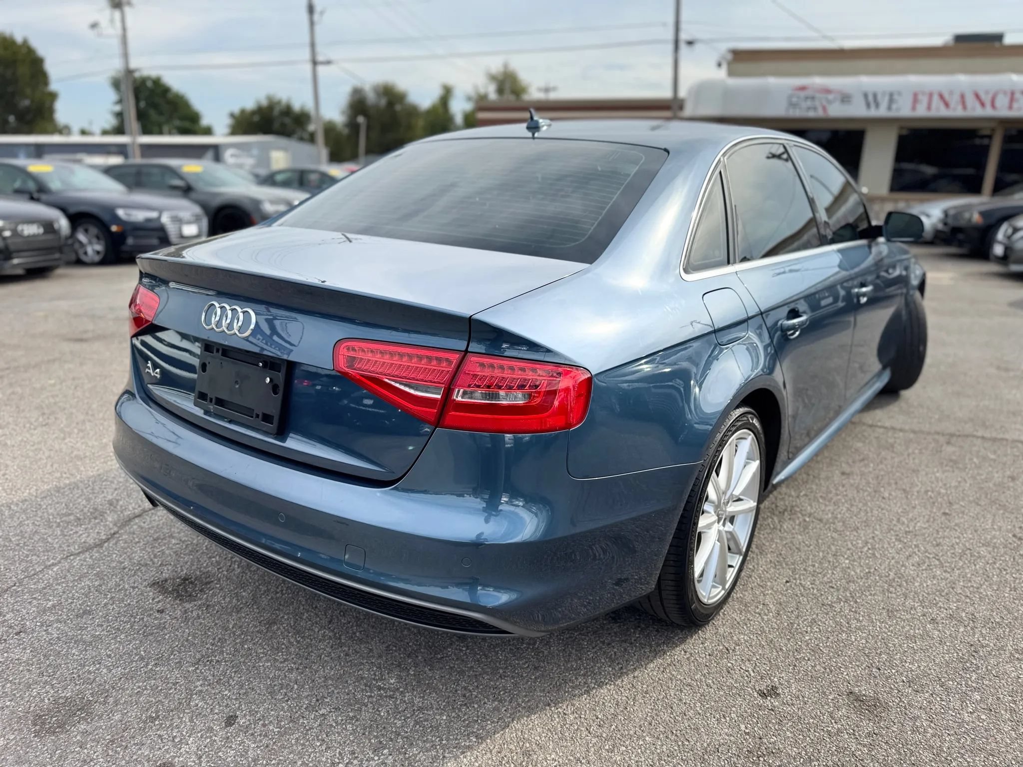 Used 2015 Audi A4 2.0T Premium Plus w/ Technology Package FWD image 3
