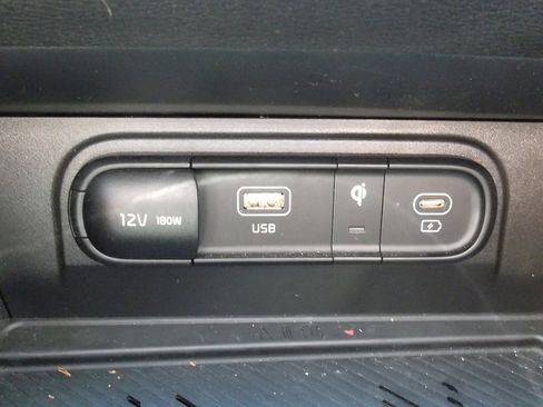 Used 2024 Kia Sportage SX image 14