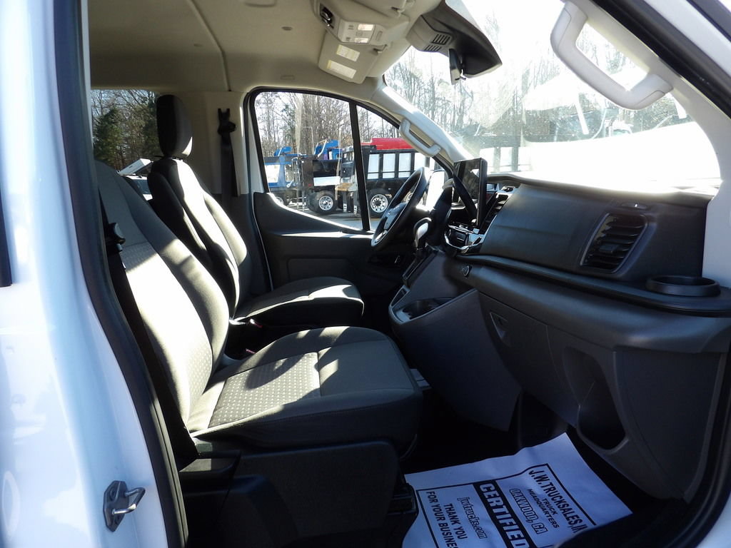 Used 2023 Ford Transit 350 XLT RWD image 39