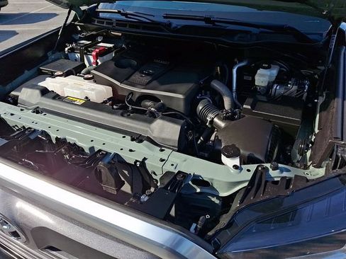 Certified 2026 Toyota Tundra Limited AWD/4WD image 27