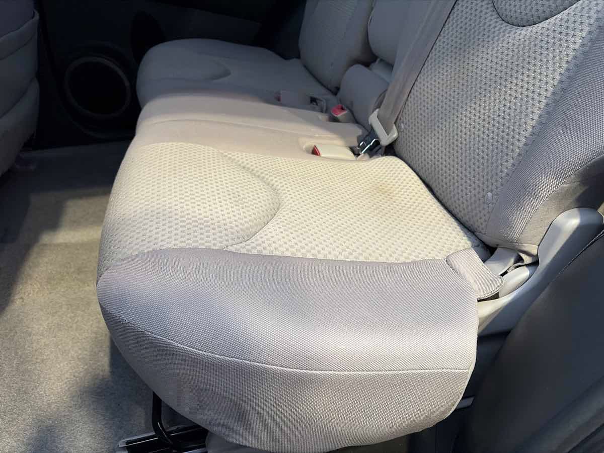 Used 2007 Toyota RAV4 2WD image 17