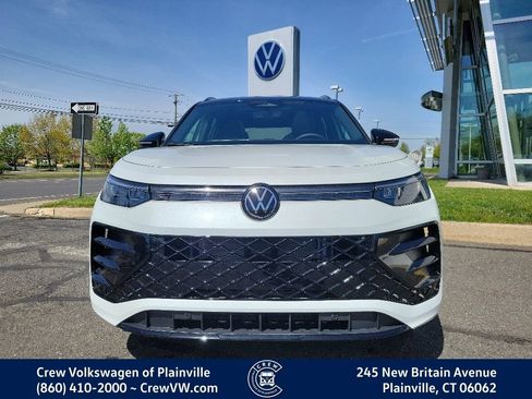 New 2026 Volkswagen Tiguan SE R-Line AWD/4WD image 23