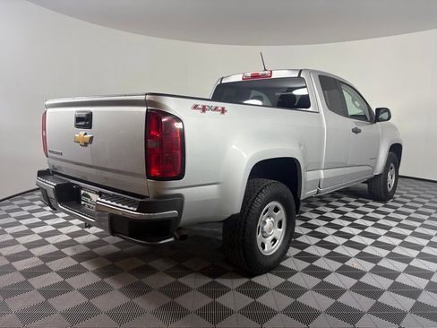 Used 2018 Chevrolet Colorado W/T w/ WT Convenience Package AWD/4WD image 8