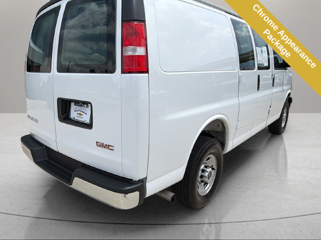 Used 2025 GMC Savana 2500 w/ Driver Convenience Package RWD image 9
