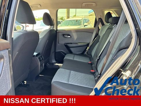 Used 2023 Nissan Rogue SV AWD/4WD image 14