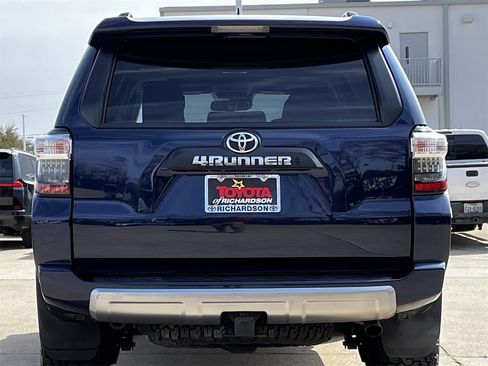 Used 2022 Toyota 4Runner TRD Off-Road Premium w/ Moonroof Package image 5