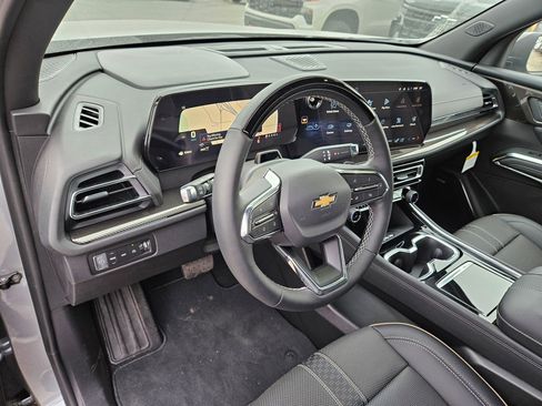 New 2026 Chevrolet Traverse High Country w/ LPO, Floor Liner Package AWD/4WD image 11