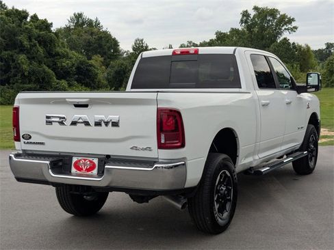 New 2025 RAM 2500 Laramie image 7