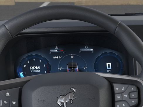 New 2026 Ford Bronco Badlands AWD/4WD image 13