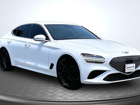 Used 2023 Genesis G70 2.0T AWD/4WD image 3