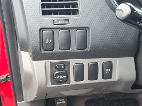 Used 2007 Toyota Tacoma PreRunner RWD image 24