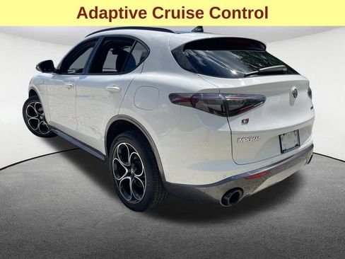 Used 2024 Alfa Romeo Stelvio Ti w/ Active Assist Plus Package AWD/4WD image 10