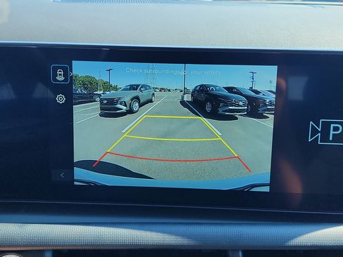 New 2026 Hyundai Tucson SE image 11