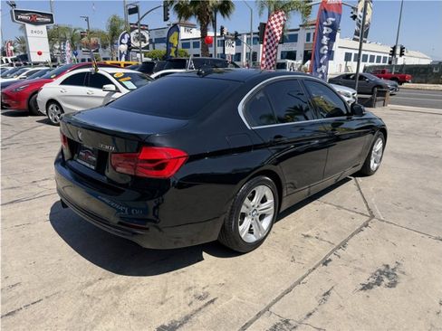 Used 2017 BMW 330i Sedan RWD image 6