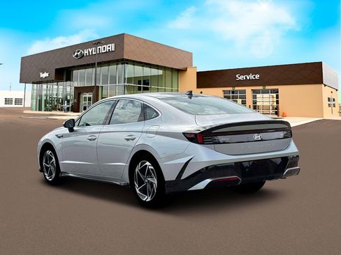 New 2026 Hyundai Sonata SEL image 5