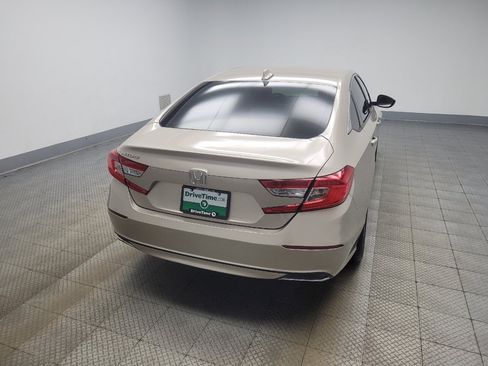 Used 2019 Honda Accord LX image 7