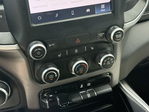 Used 2023 RAM 1500 Lone Star AWD/4WD image 23