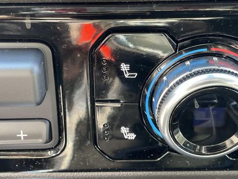 Used 2022 GMC Sierra 1500 Elevation w/ Elevation Premium Package image 24