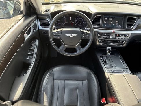 Used 2017 Genesis G80 3.8 w/ Option Group 02 image 14