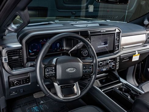 Used 2026 Ford F250 Platinum image 17