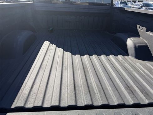 Used 2024 Chevrolet Silverado 2500 LTZ w/ LTZ Convenience Package image 28