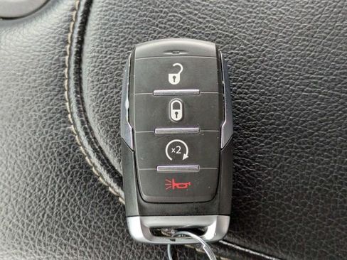 Used 2025 RAM 2500 Big Horn AWD/4WD image 28