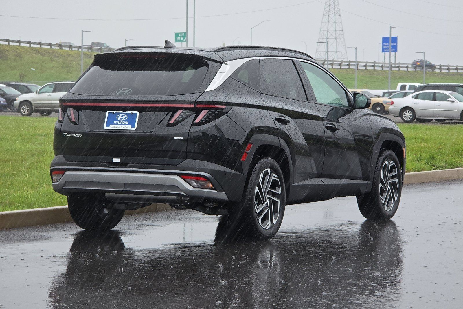 New 2026 Hyundai Tucson Limited AWD/4WD image 3