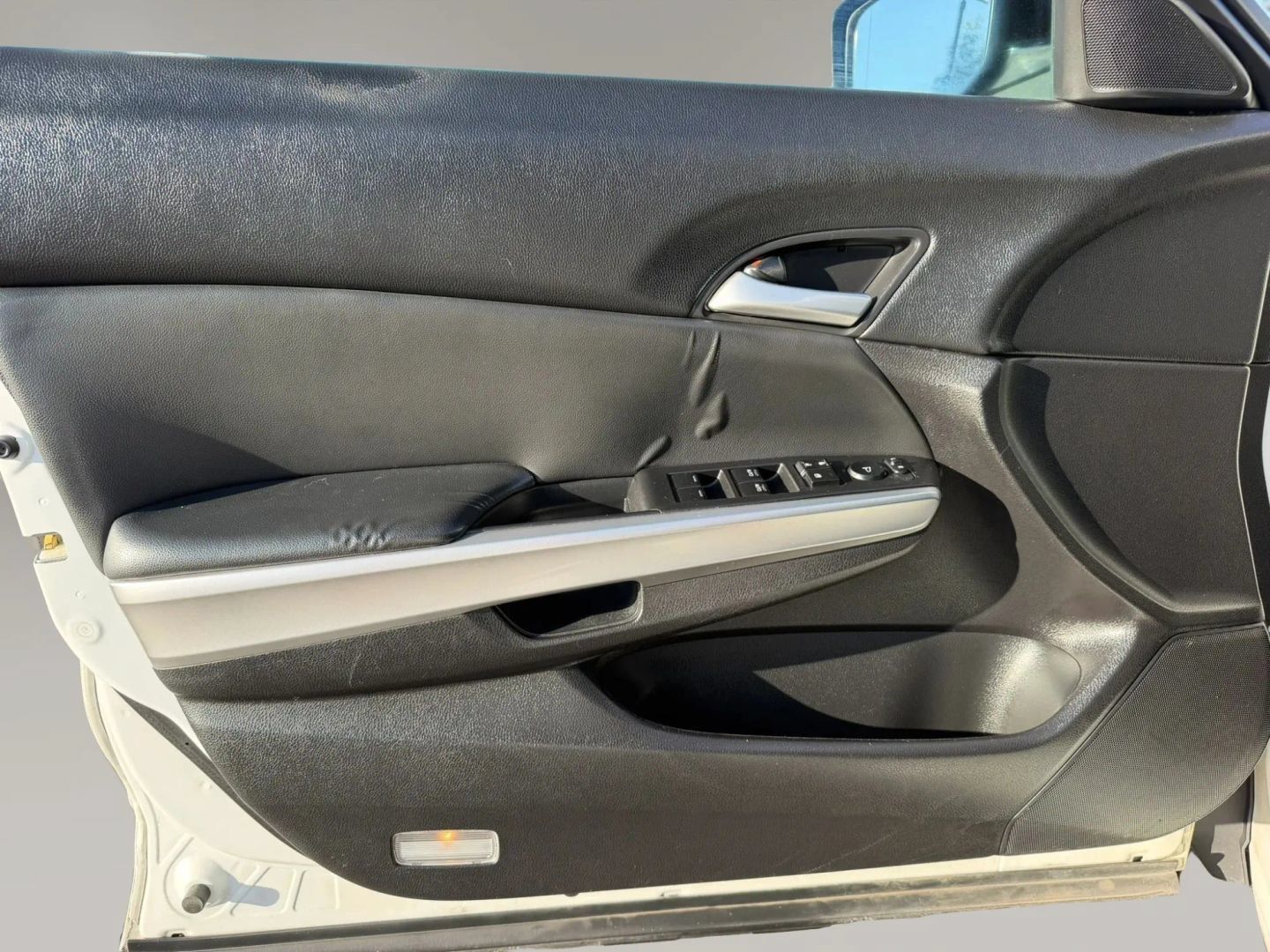 Used 2015 Honda Crosstour EX image 9