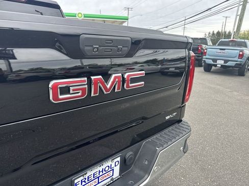 Certified 2019 GMC Sierra 1500 SLT w/ Driver Alert Package I AWD/4WD image 30