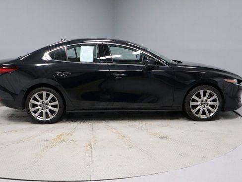 Used 2022 MAZDA MAZDA3 s image 13